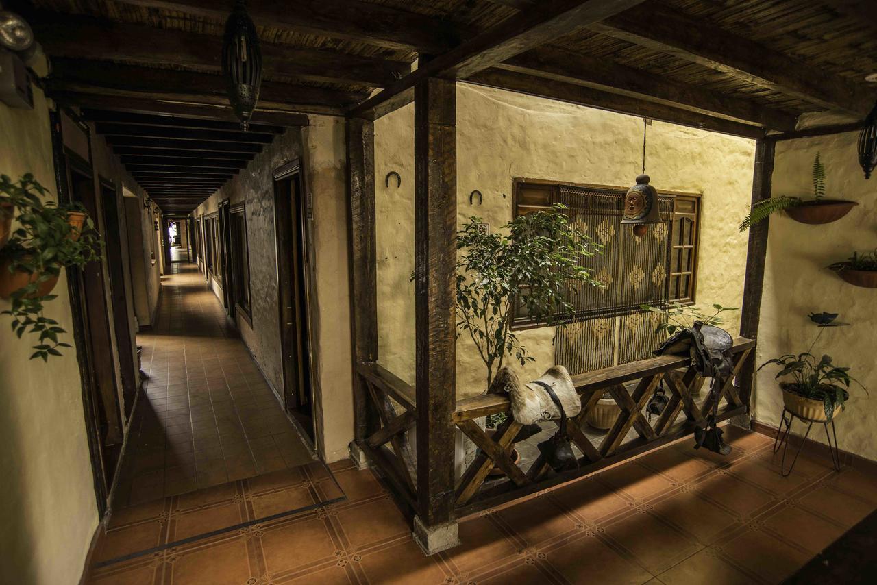 Hotel Bambu Riobamba Eksteriør billede