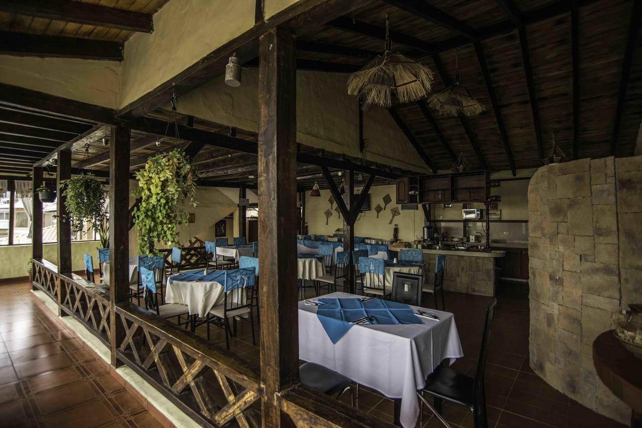 Hotel Bambu Riobamba Eksteriør billede