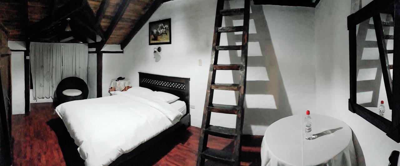 Hotel Bambu Riobamba Eksteriør billede